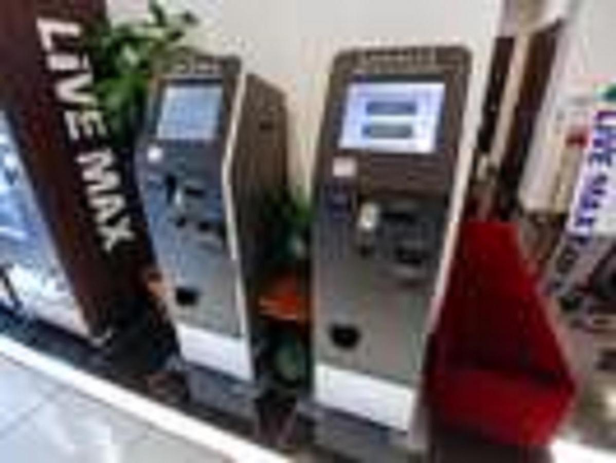 Hotel Livemax Okayama Exteriör bild